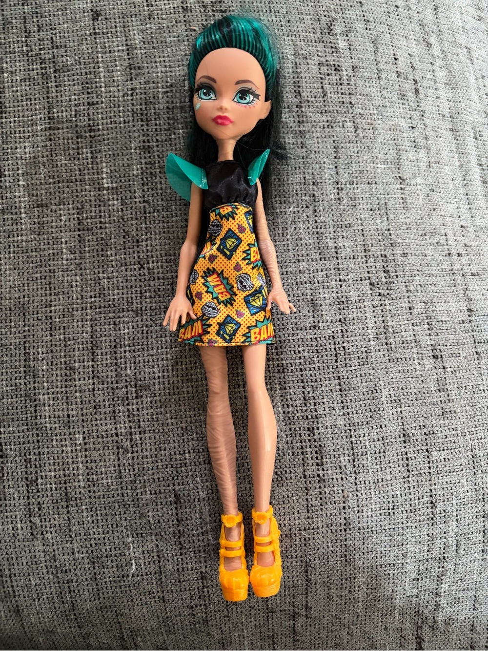 2016 Mattel Monster High  Comic Book Dress Cleo de Nile Doll